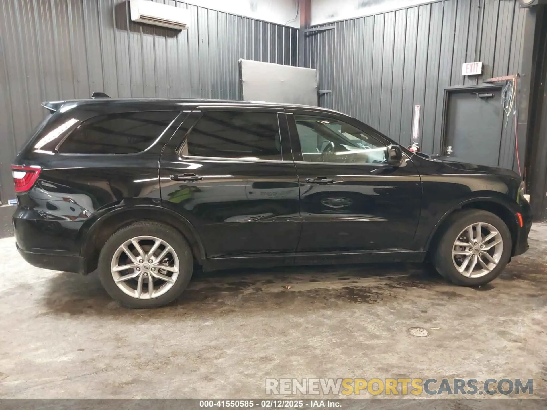 13 Photograph of a damaged car 1C4RDJDG1NC133283 DODGE DURANGO 2022
