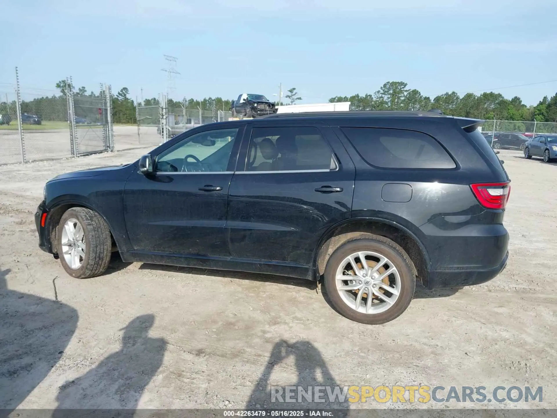 14 Photograph of a damaged car 1C4RDJDG3NC106179 DODGE DURANGO 2022