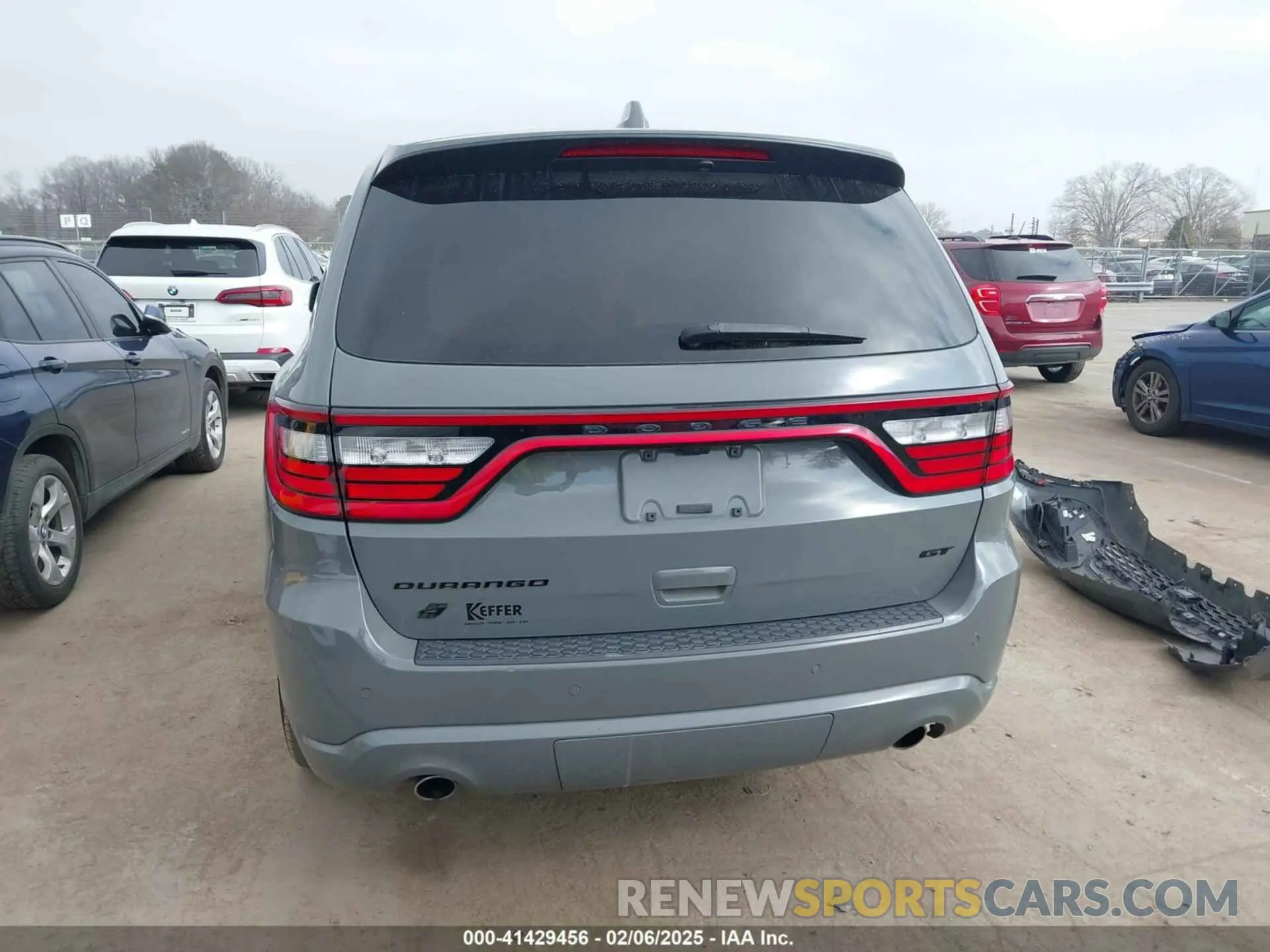 16 Photograph of a damaged car 1C4RDJDG4NC161269 DODGE DURANGO 2022