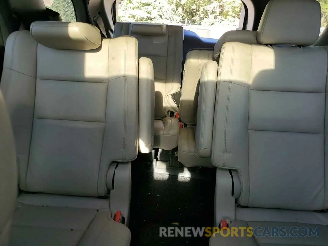 10 Photograph of a damaged car 1C4RDJDG4NC205948 DODGE DURANGO 2022