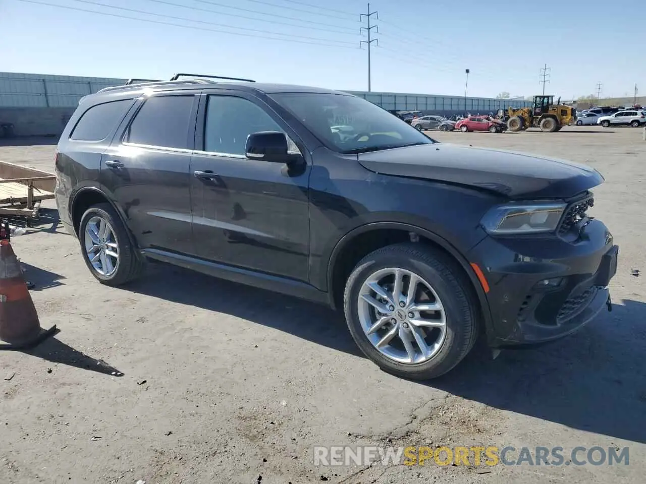 4 Photograph of a damaged car 1C4RDJDG5NC185208 DODGE DURANGO 2022