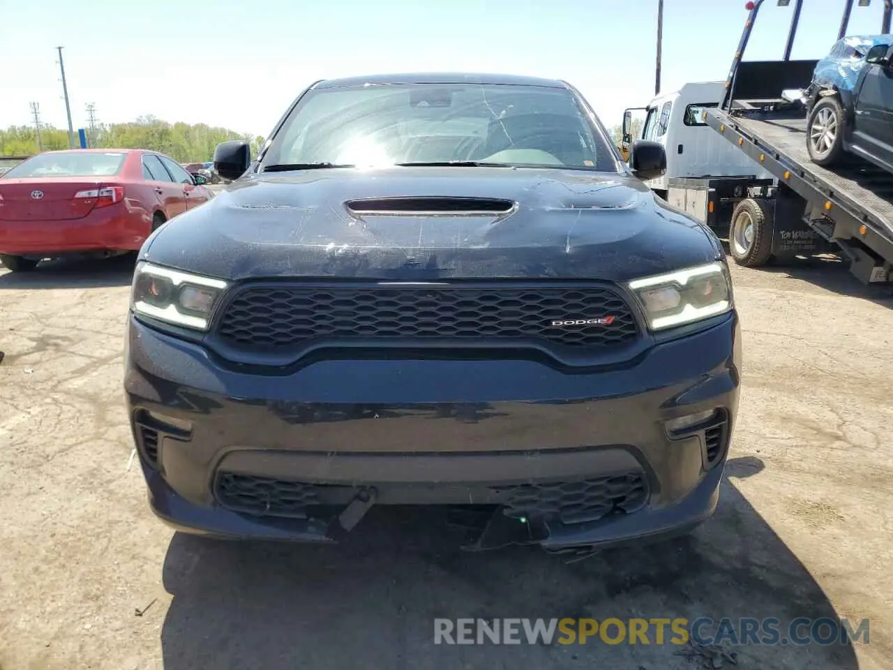 5 Photograph of a damaged car 1C4RDJDG5NC212441 DODGE DURANGO 2022