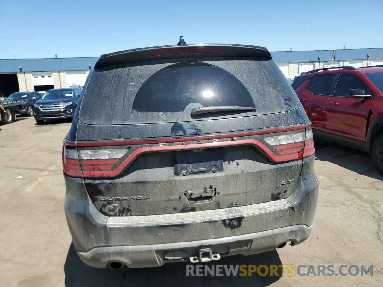 6 Photograph of a damaged car 1C4RDJDG5NC212441 DODGE DURANGO 2022
