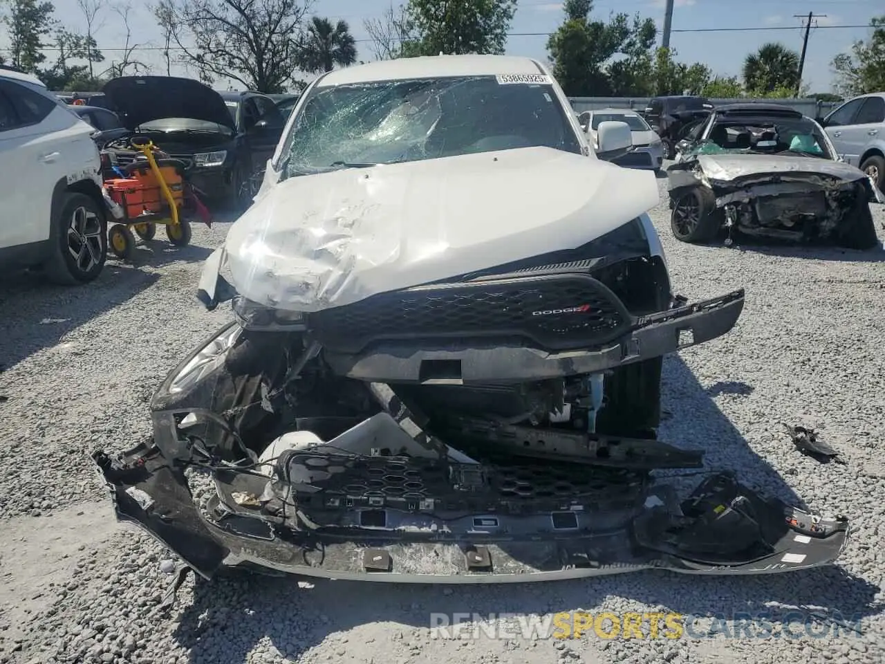 5 Photograph of a damaged car 1C4RDJDG6NC108413 DODGE DURANGO 2022