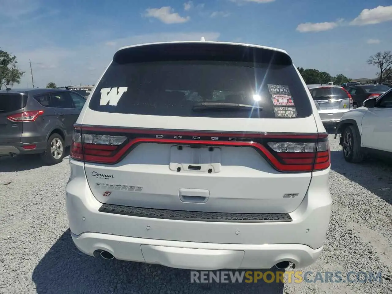 6 Photograph of a damaged car 1C4RDJDG6NC108413 DODGE DURANGO 2022