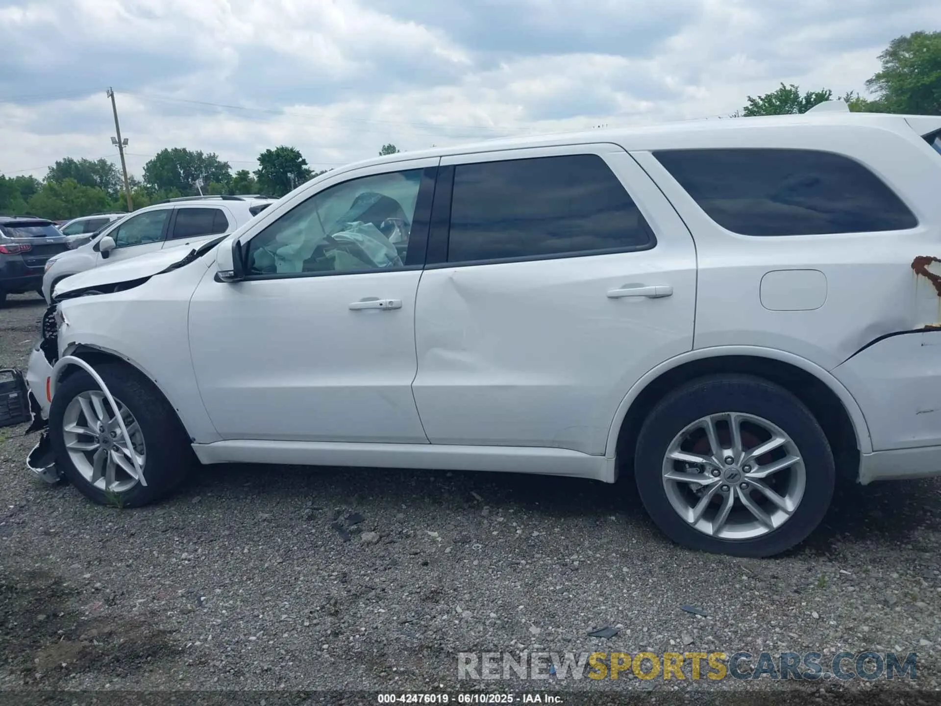 14 Photograph of a damaged car 1C4RDJDG6NC134963 DODGE DURANGO 2022