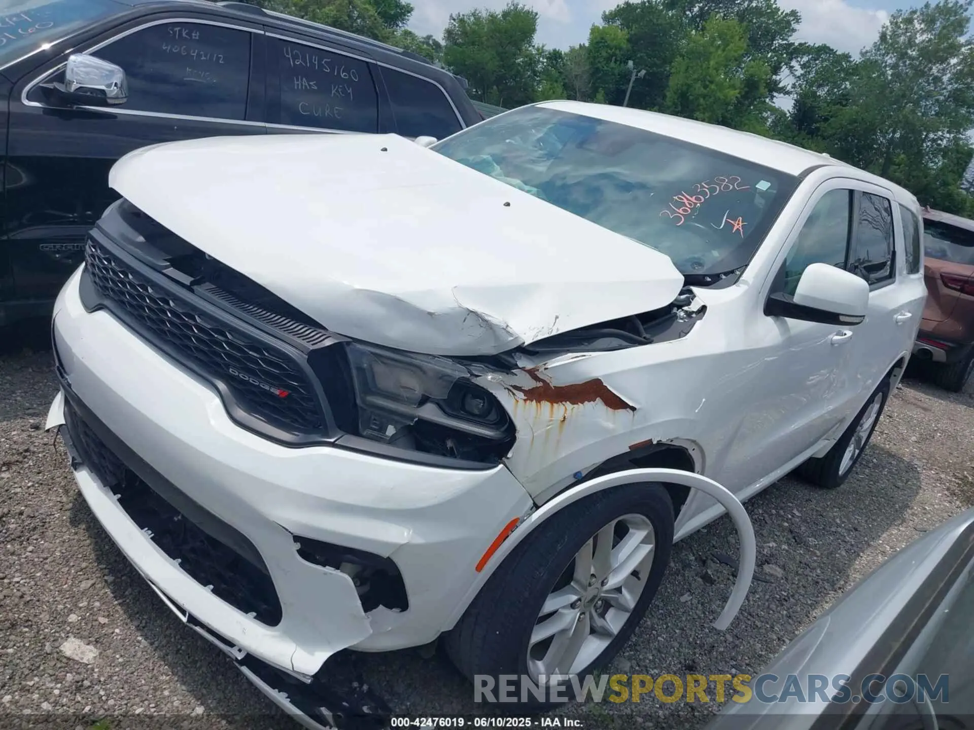 2 Photograph of a damaged car 1C4RDJDG6NC134963 DODGE DURANGO 2022
