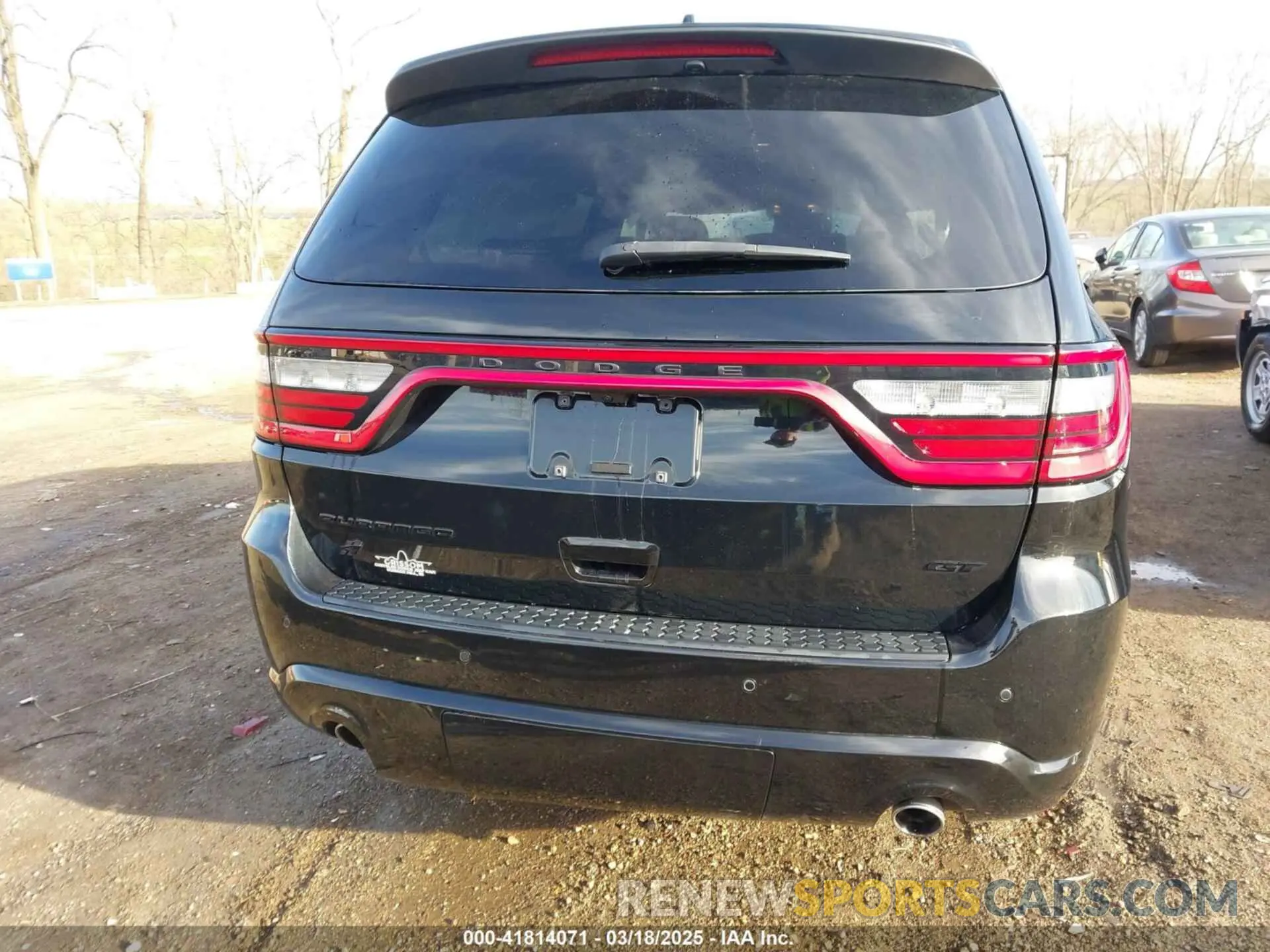16 Photograph of a damaged car 1C4RDJDG6NC161421 DODGE DURANGO 2022