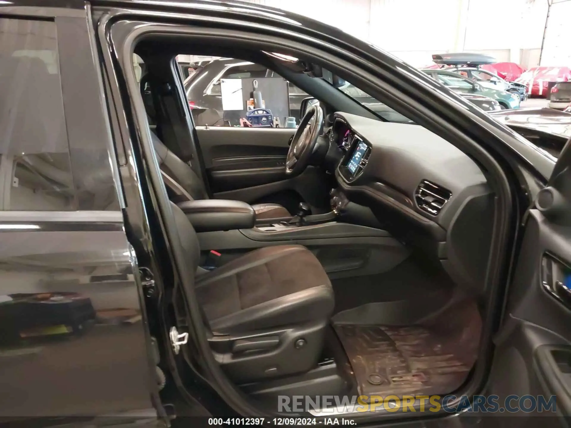 5 Photograph of a damaged car 1C4RDJDG8NC202356 DODGE DURANGO 2022