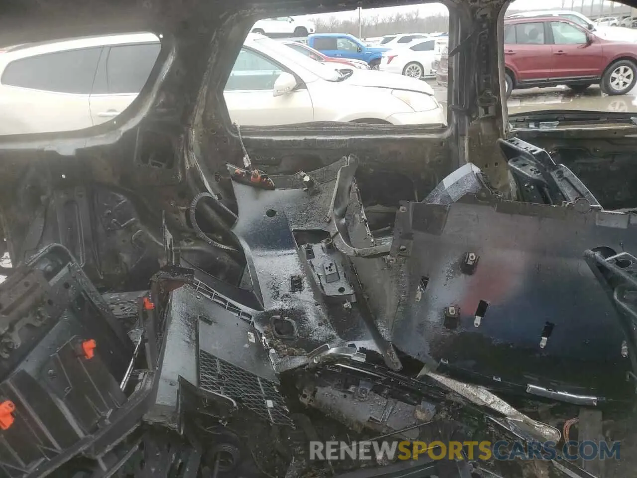 11 Photograph of a damaged car 1C4RDJDG8NC209677 DODGE DURANGO 2022