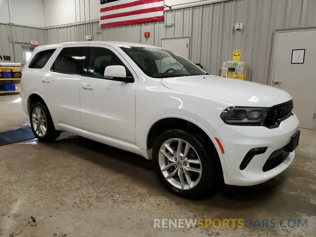 4 Photograph of a damaged car 1C4RDJDG8NC224907 DODGE DURANGO 2022