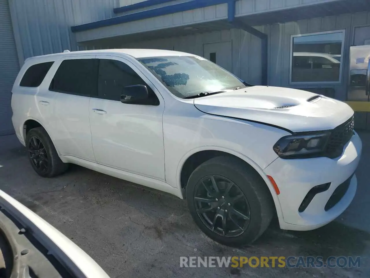 4 Photograph of a damaged car 1C4RDJDG9NC186894 DODGE DURANGO 2022