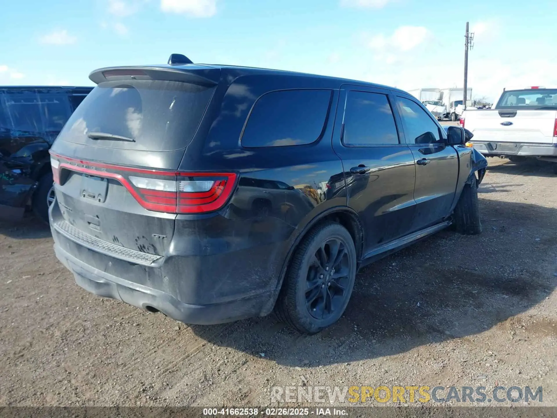 4 Photograph of a damaged car 1C4RDJDG9NC211518 DODGE DURANGO 2022