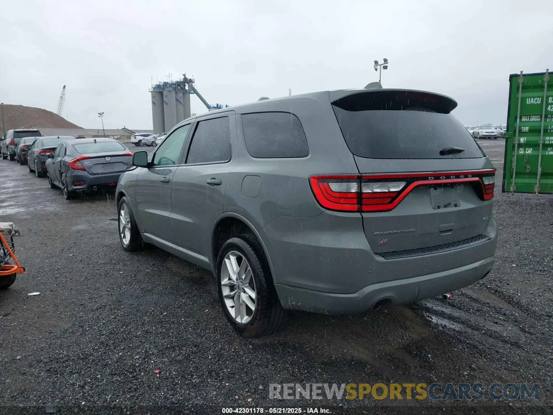 3 Photograph of a damaged car 1C4RDJDG9NC219487 DODGE DURANGO 2022