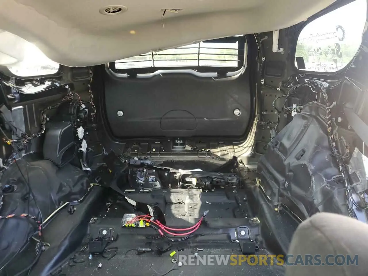 10 Photograph of a damaged car 1C4RDJFG2NC184532 DODGE DURANGO 2022