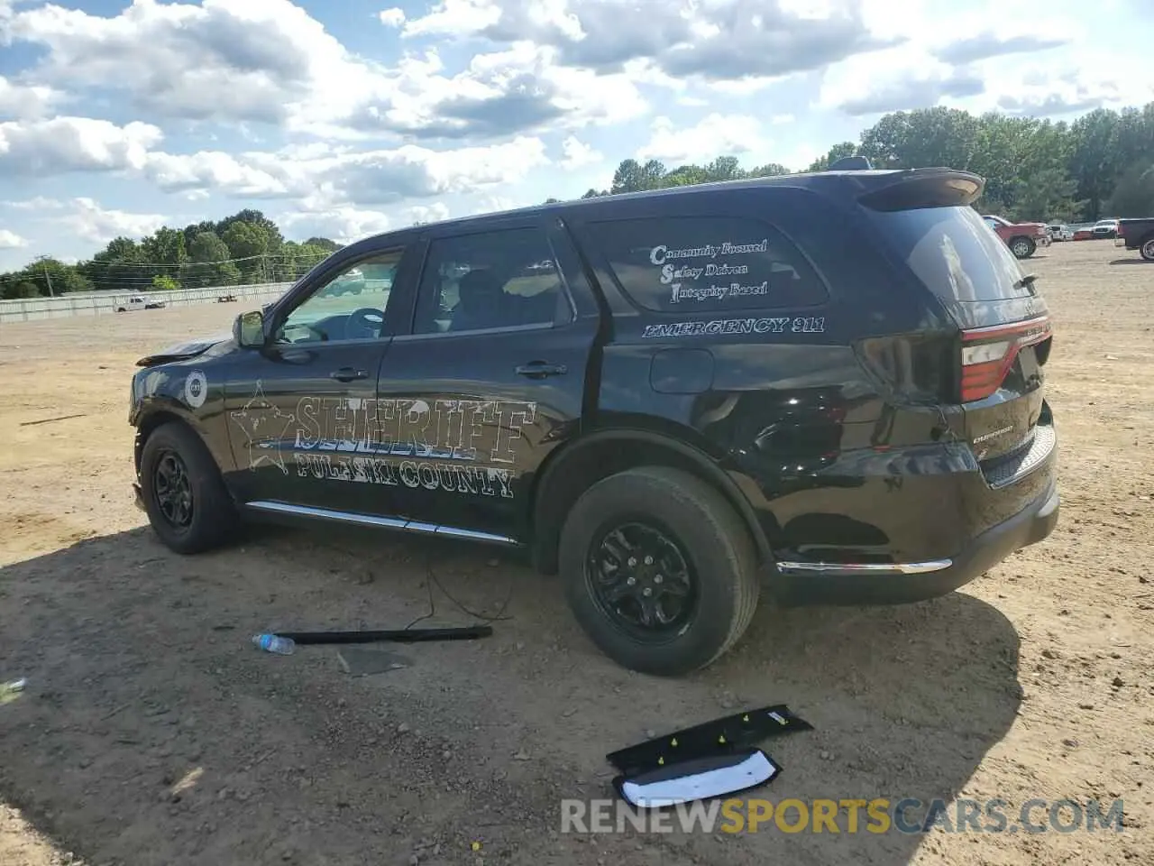 2 Photograph of a damaged car 1C4RDJFG2NC184532 DODGE DURANGO 2022