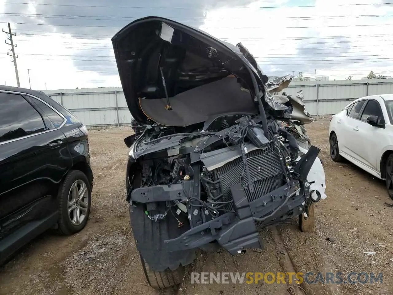 5 Photograph of a damaged car 1C4RDJFG4NC136613 DODGE DURANGO 2022
