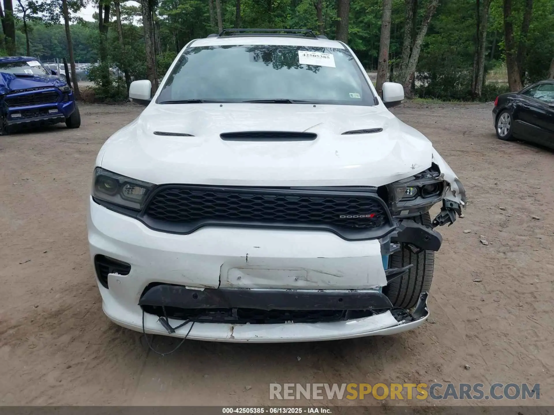 13 Photograph of a damaged car 1C4SDHCT0NC203316 DODGE DURANGO 2022
