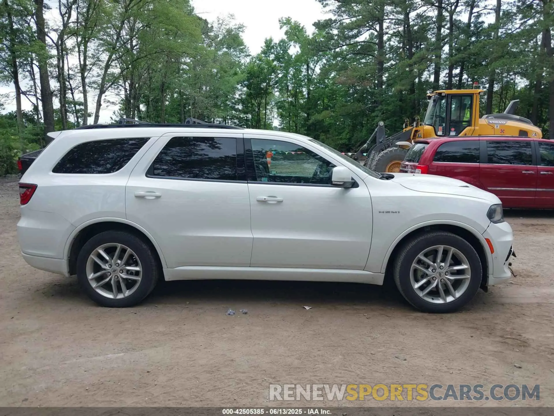 14 Photograph of a damaged car 1C4SDHCT0NC203316 DODGE DURANGO 2022