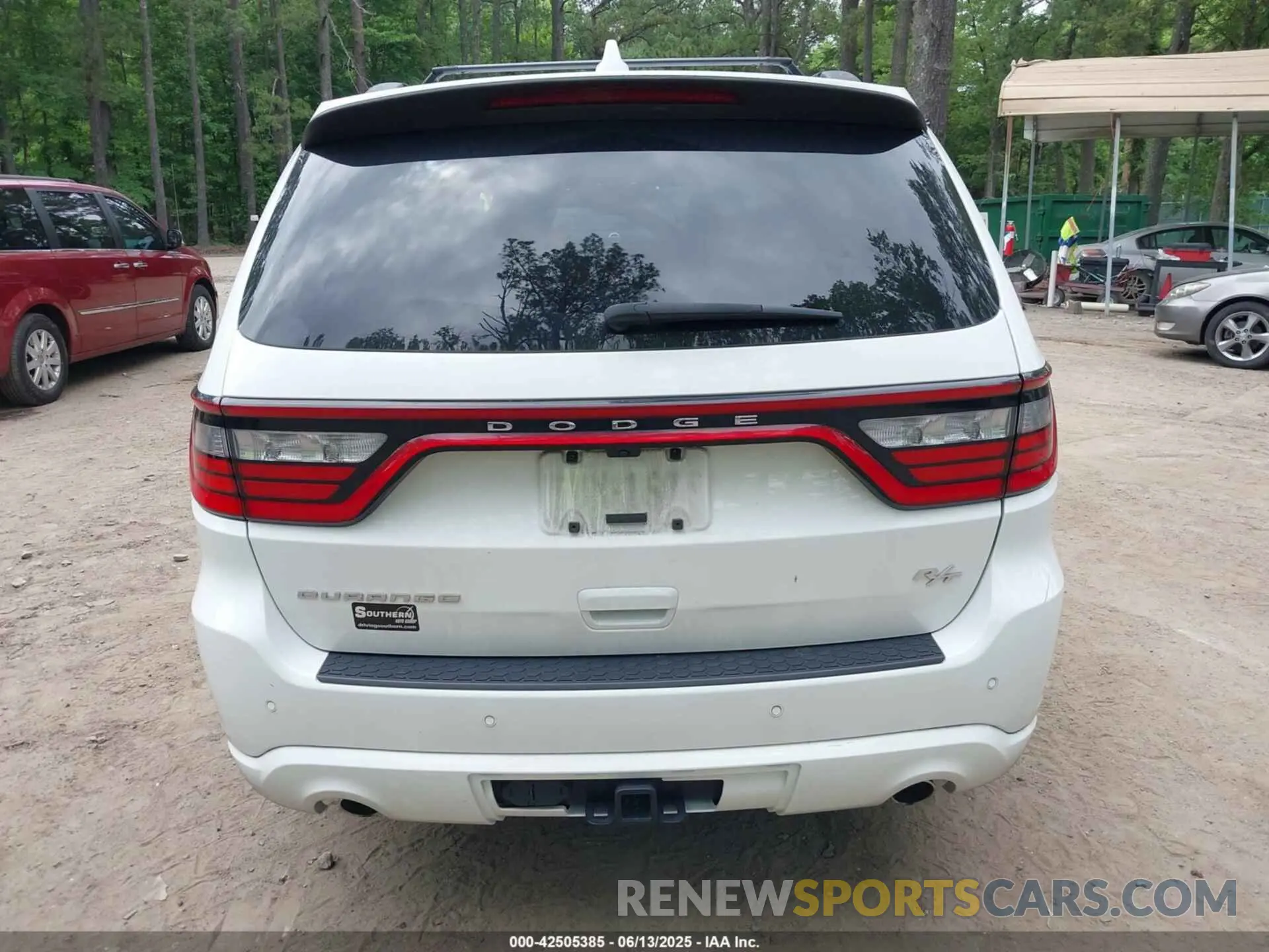 17 Photograph of a damaged car 1C4SDHCT0NC203316 DODGE DURANGO 2022