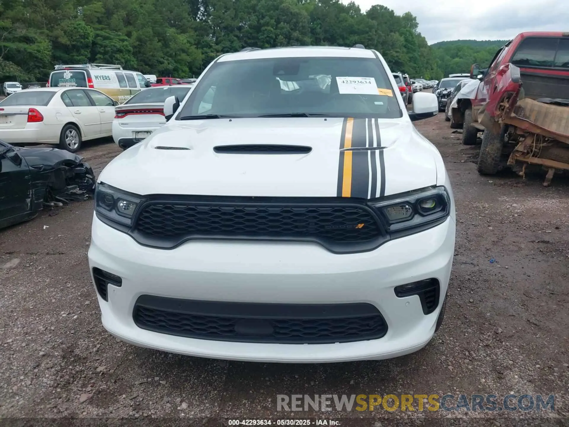12 Photograph of a damaged car 1C4SDHCT1NC229858 DODGE DURANGO 2022
