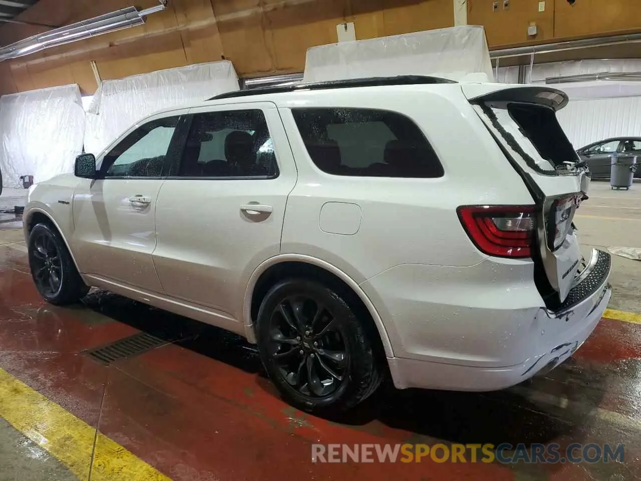 2 Photograph of a damaged car 1C4SDHCT3NC229103 DODGE DURANGO 2022