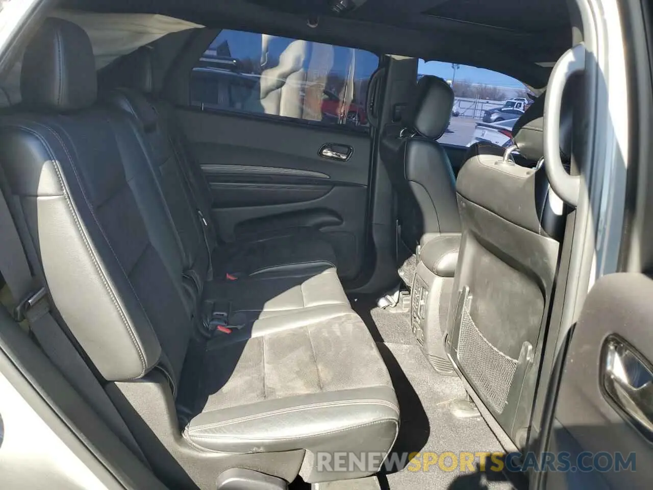 11 Photograph of a damaged car 1C4SDHCT6NC209976 DODGE DURANGO 2022