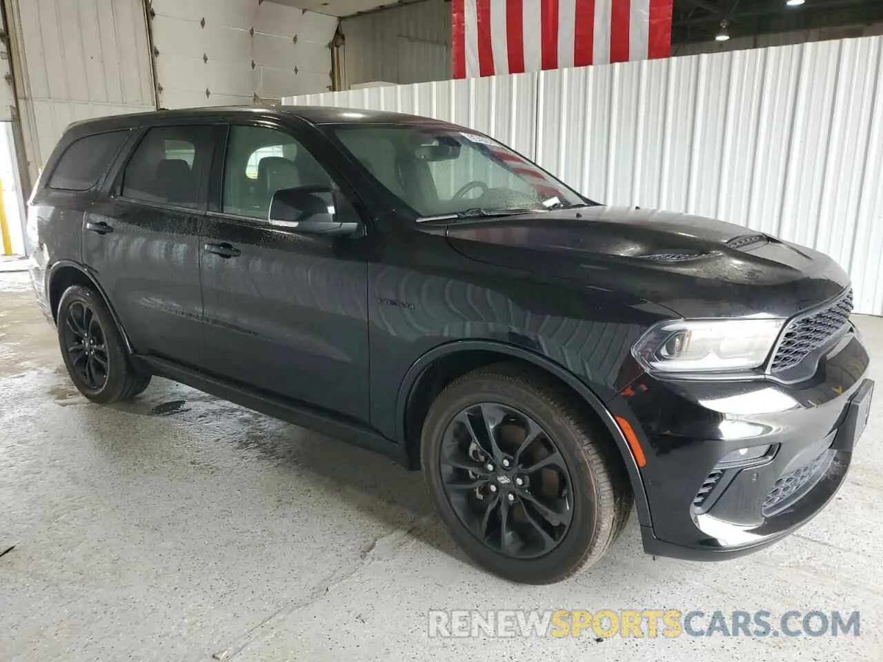 4 Photograph of a damaged car 1C4SDHCT7NC218010 DODGE DURANGO 2022