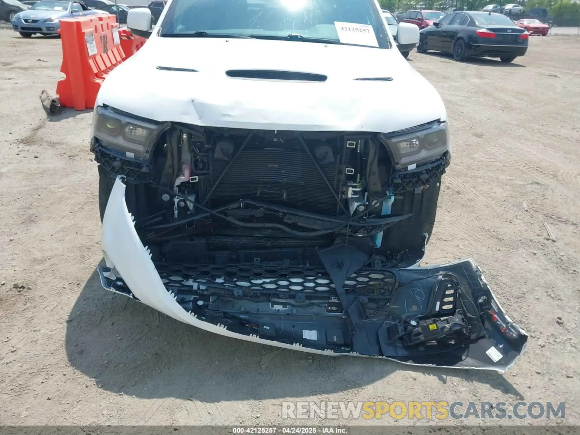6 Photograph of a damaged car 1C4SDHCT7NC224387 DODGE DURANGO 2022