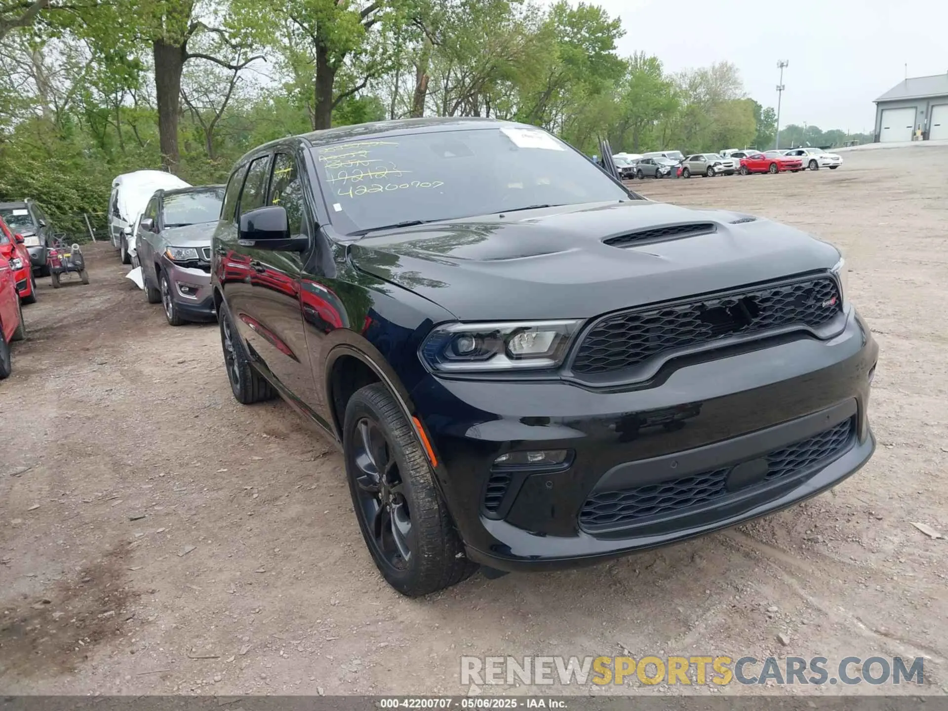 1 Photograph of a damaged car 1C4SDHCT9NC192123 DODGE DURANGO 2022