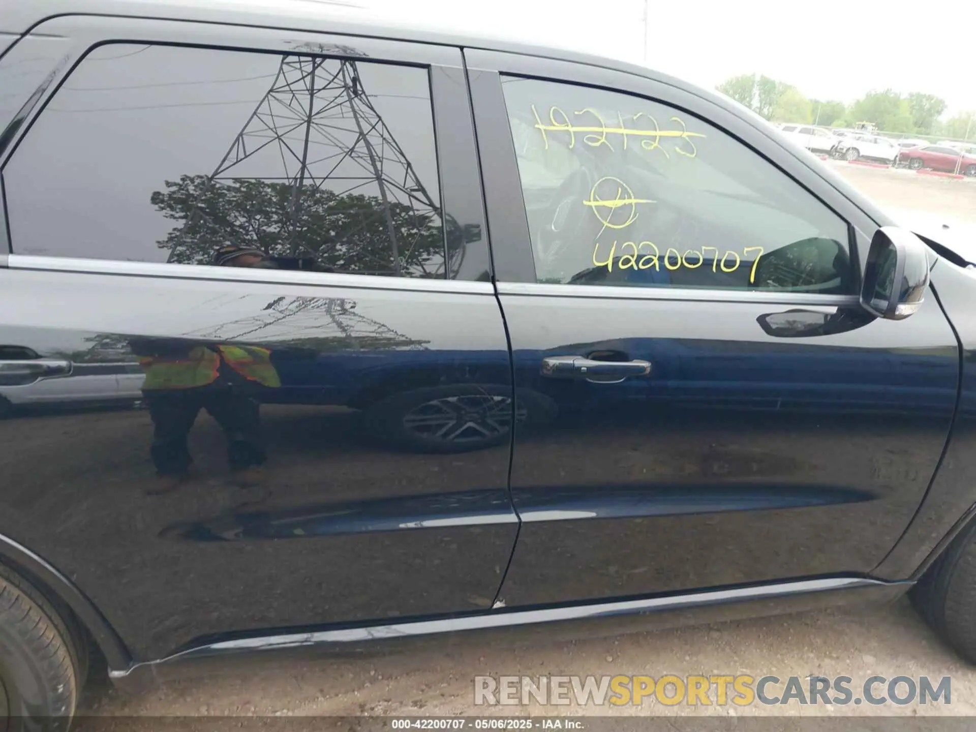 12 Photograph of a damaged car 1C4SDHCT9NC192123 DODGE DURANGO 2022
