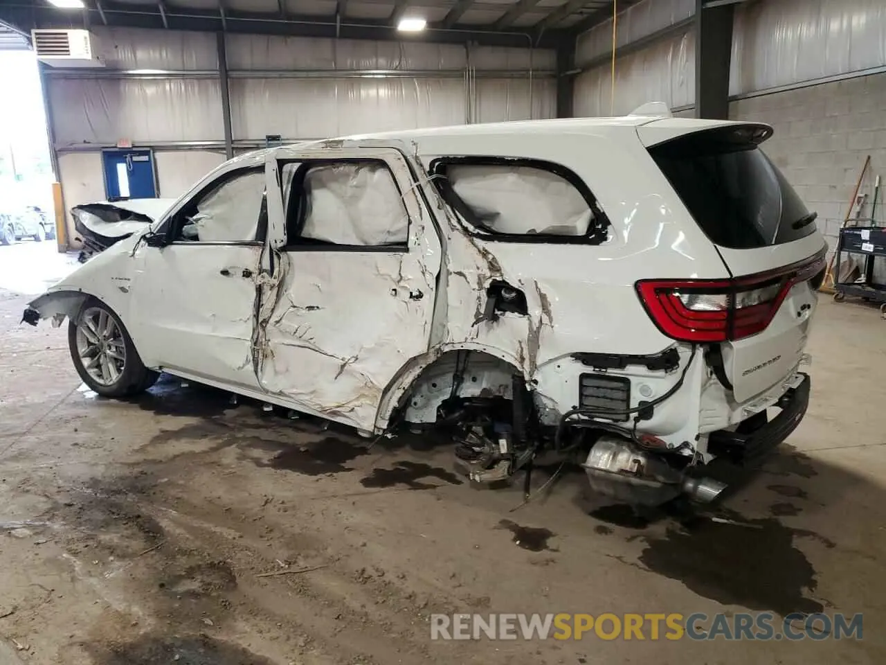 2 Photograph of a damaged car 1C4SDHCTXNC157025 DODGE DURANGO 2022