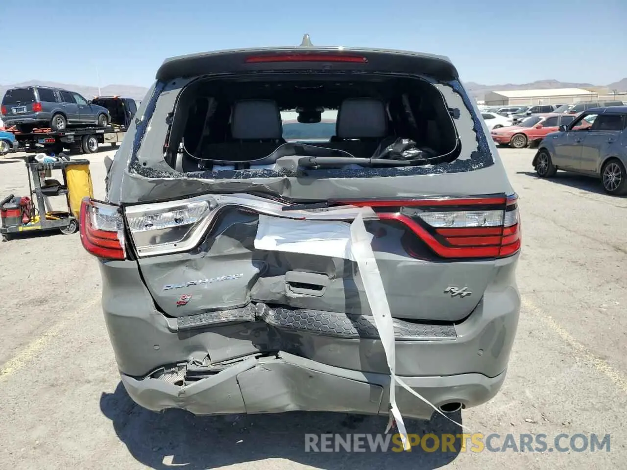 6 Photograph of a damaged car 1C4SDJCT1NC136202 DODGE DURANGO 2022