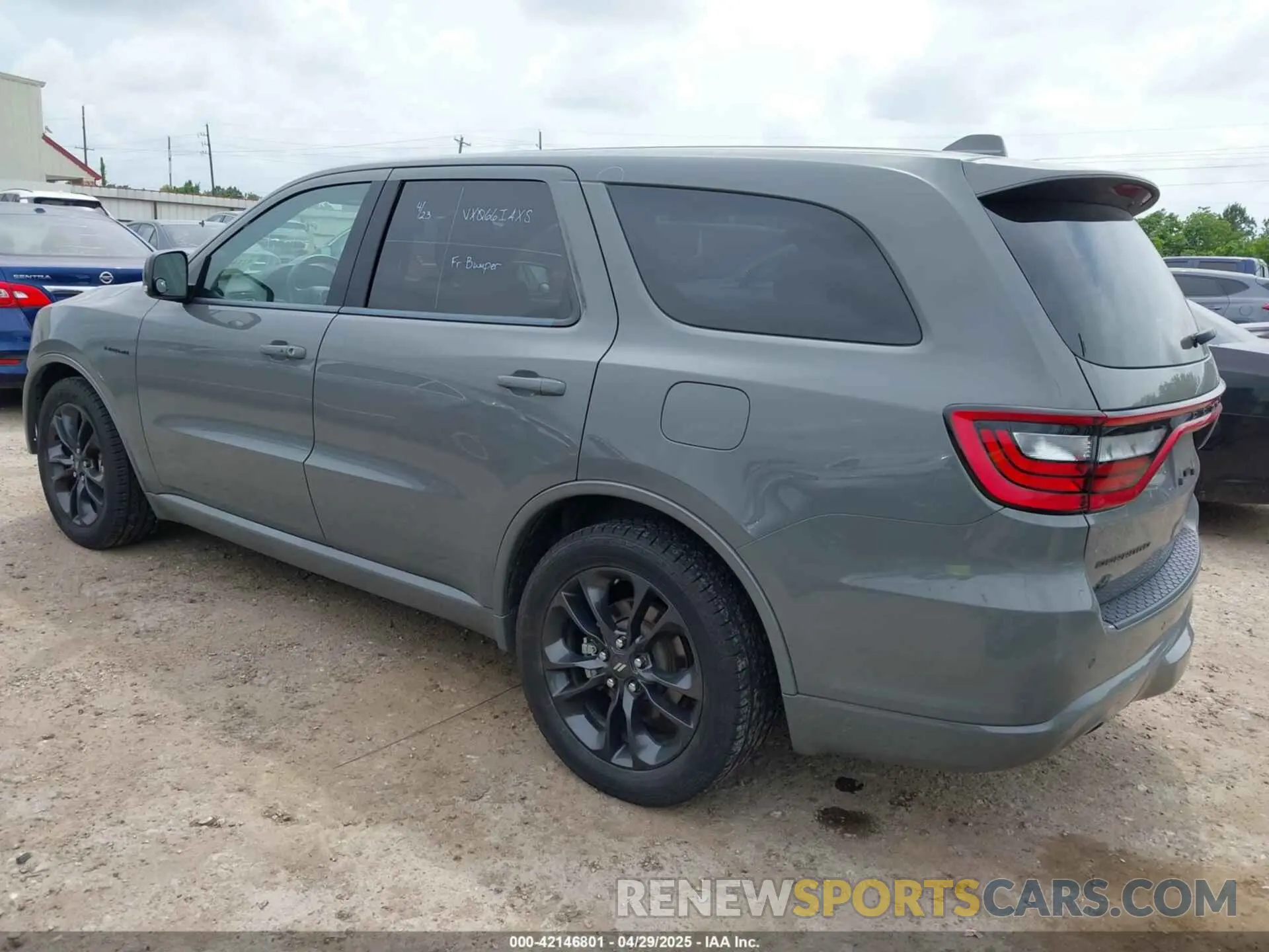 3 Photograph of a damaged car 1C4SDJCT1NC221105 DODGE DURANGO 2022