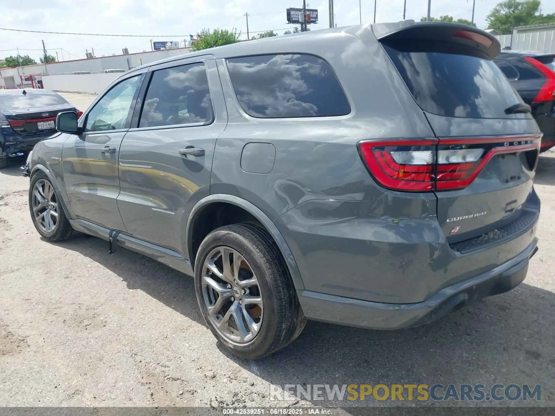 3 Photograph of a damaged car 1C4SDJCT2NC211585 DODGE DURANGO 2022
