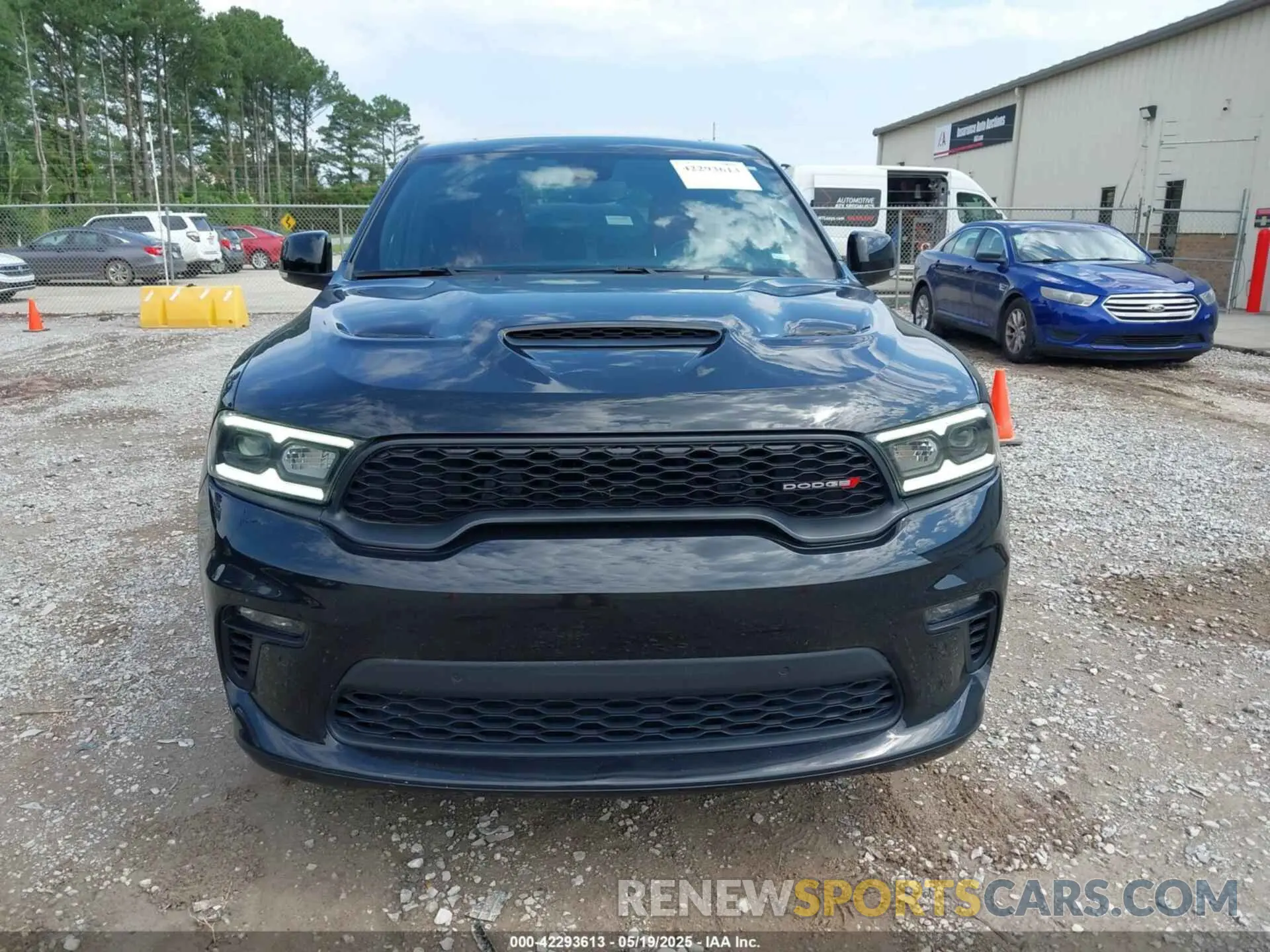 12 Photograph of a damaged car 1C4SDJCT3NC221011 DODGE DURANGO 2022