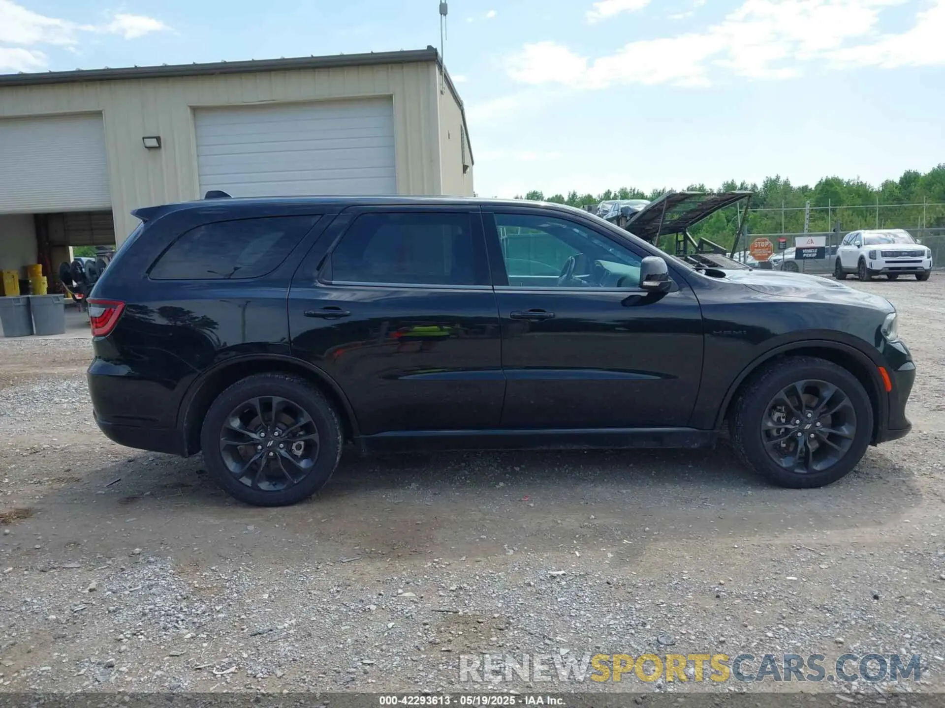 13 Photograph of a damaged car 1C4SDJCT3NC221011 DODGE DURANGO 2022