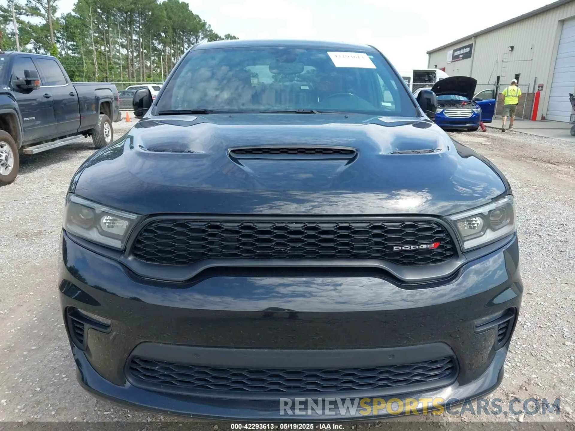 6 Photograph of a damaged car 1C4SDJCT3NC221011 DODGE DURANGO 2022