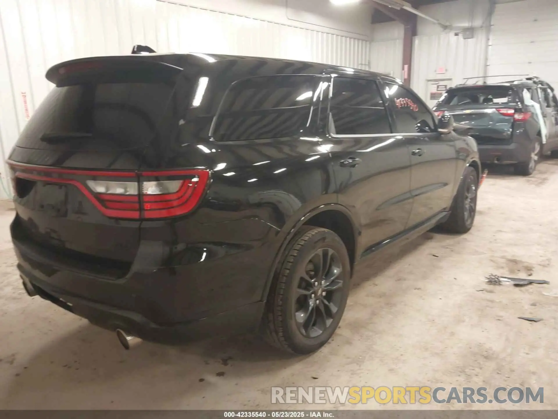 4 Photograph of a damaged car 1C4SDJCT4NC211801 DODGE DURANGO 2022