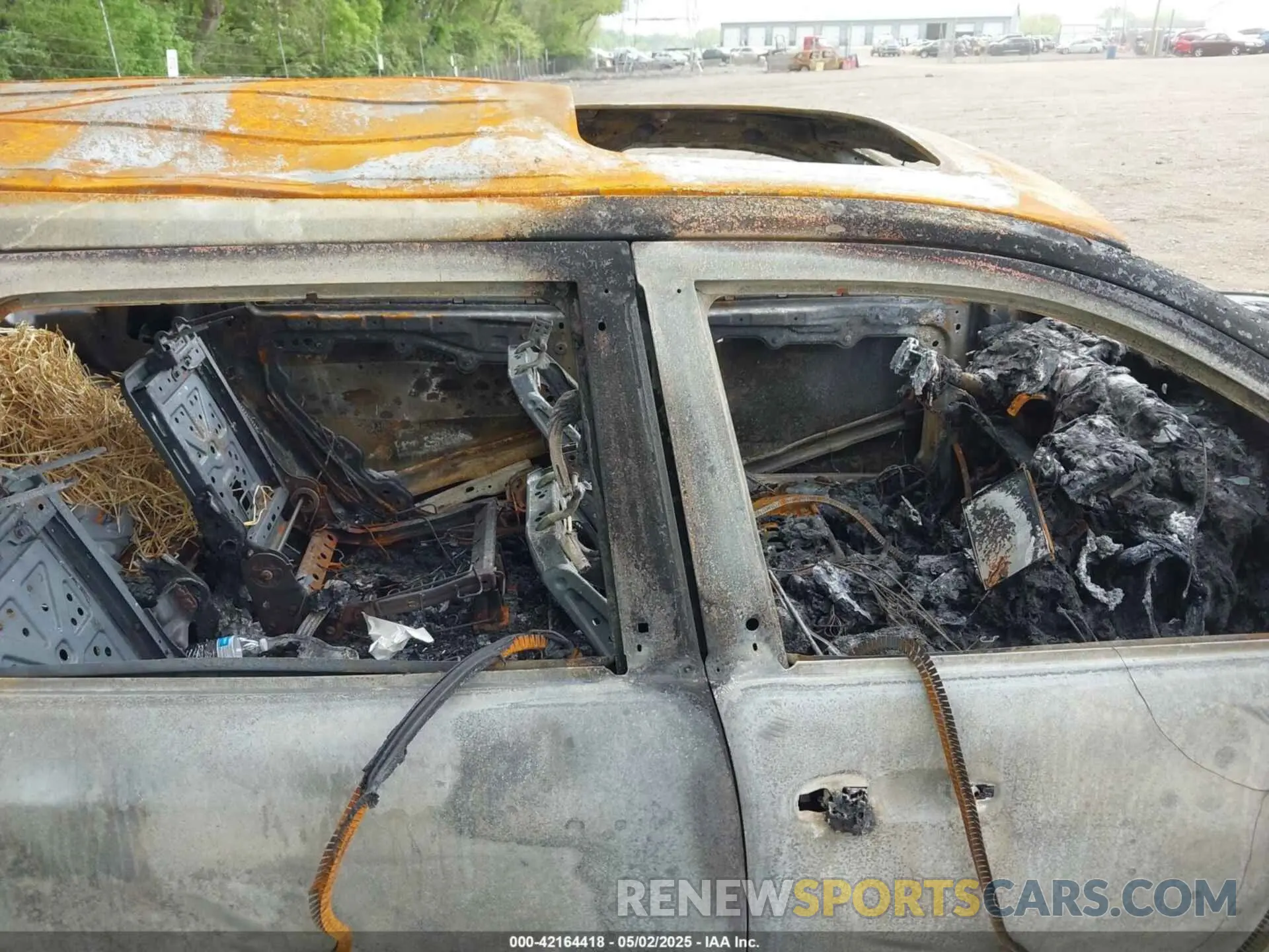 12 Photograph of a damaged car 1C4SDJCT5NC215615 DODGE DURANGO 2022