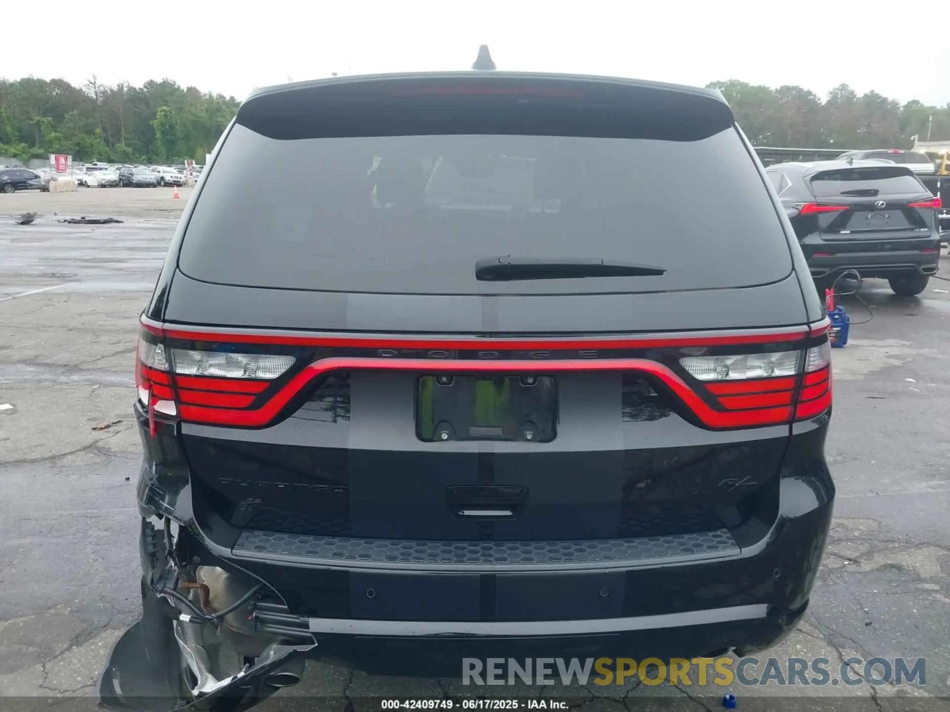 16 Photograph of a damaged car 1C4SDJCT8NC187003 DODGE DURANGO 2022