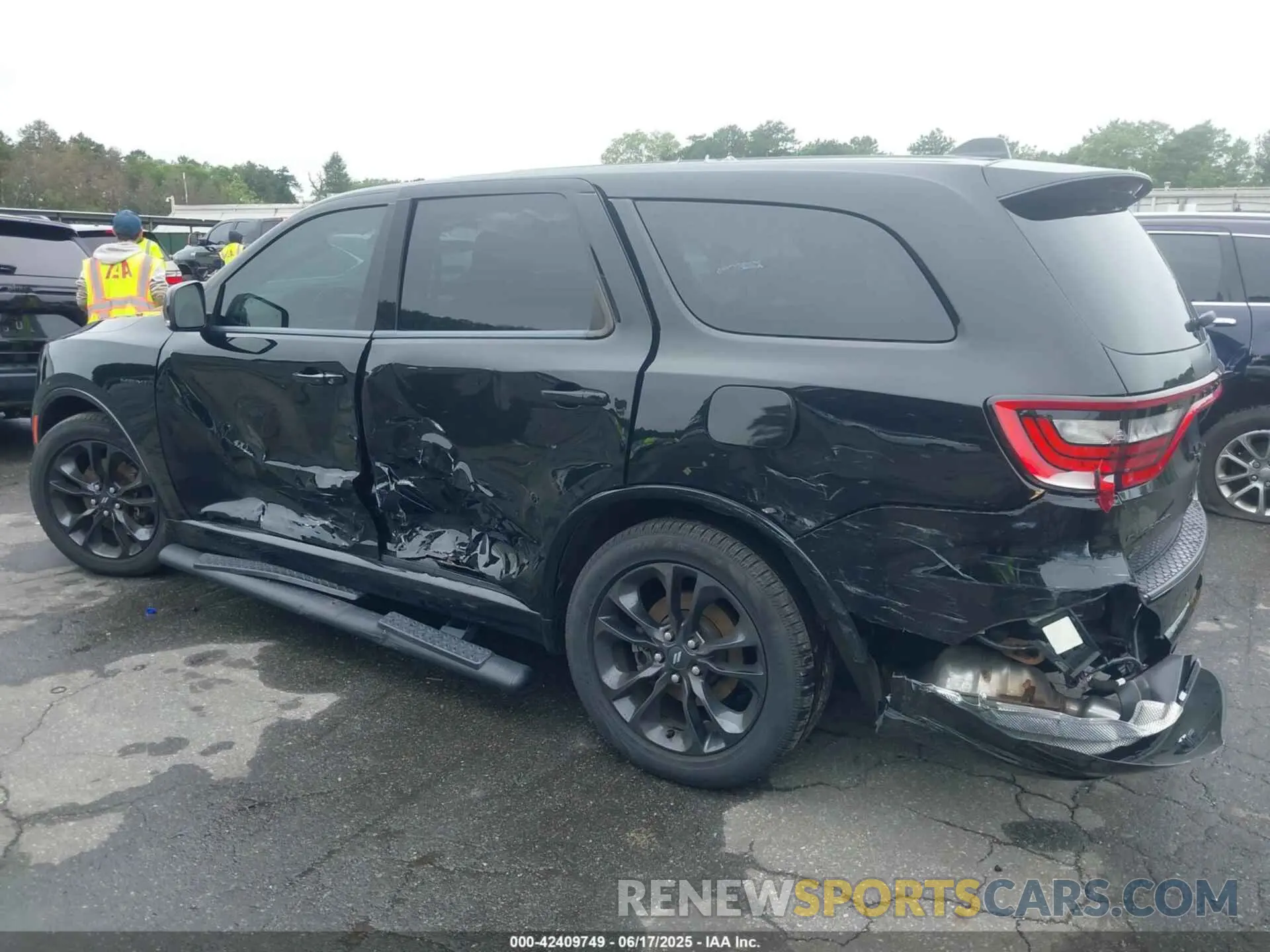 6 Photograph of a damaged car 1C4SDJCT8NC187003 DODGE DURANGO 2022