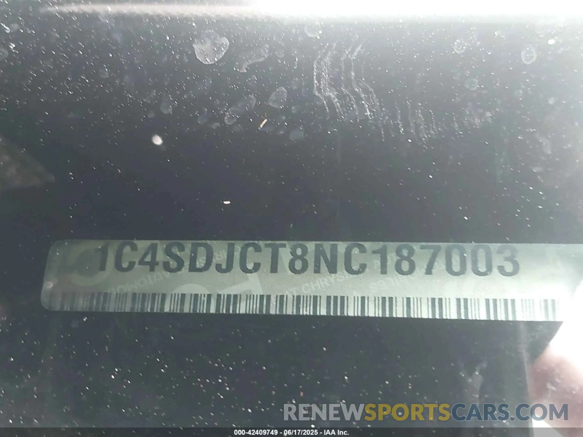 9 Photograph of a damaged car 1C4SDJCT8NC187003 DODGE DURANGO 2022