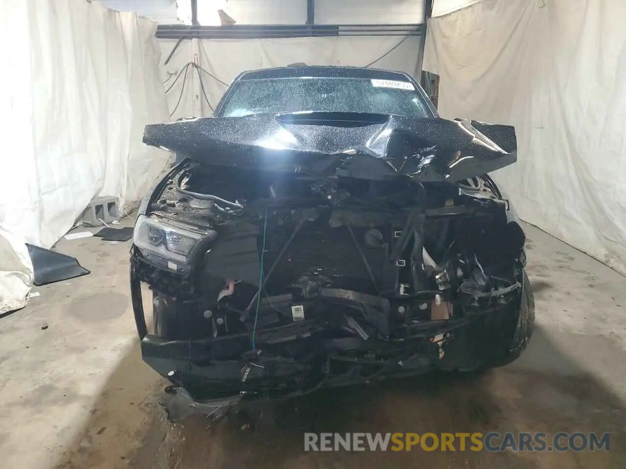 5 Photograph of a damaged car 1C4SDJCT9NC209154 DODGE DURANGO 2022
