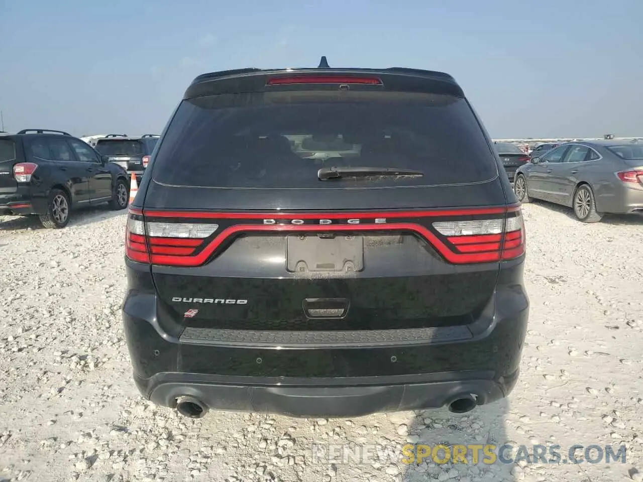 6 Photograph of a damaged car 1C4SDJGJ0NC105919 DODGE DURANGO 2022