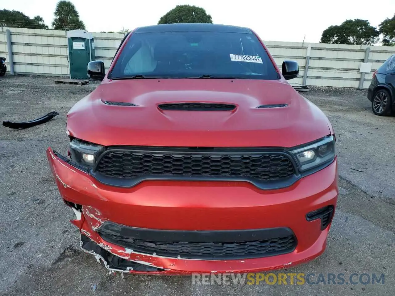 5 Photograph of a damaged car 1C4SDJGJ1NC100552 DODGE DURANGO 2022
