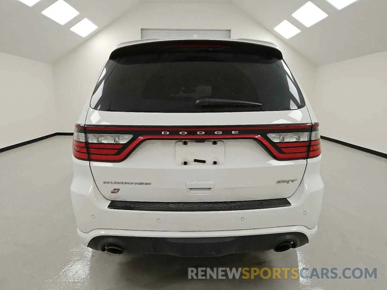 6 Photograph of a damaged car 1C4SDJGJ6NC156387 DODGE DURANGO 2022