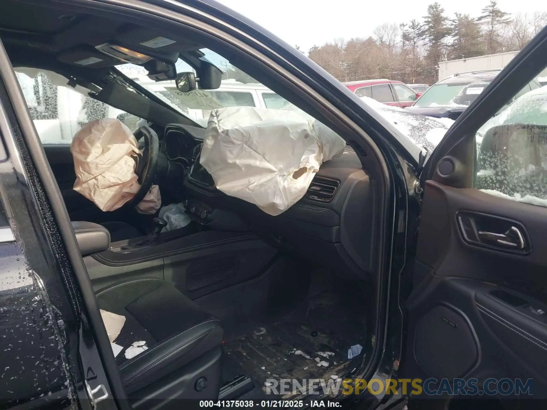 5 Photograph of a damaged car 1C4SDJGJ8NC133080 DODGE DURANGO 2022