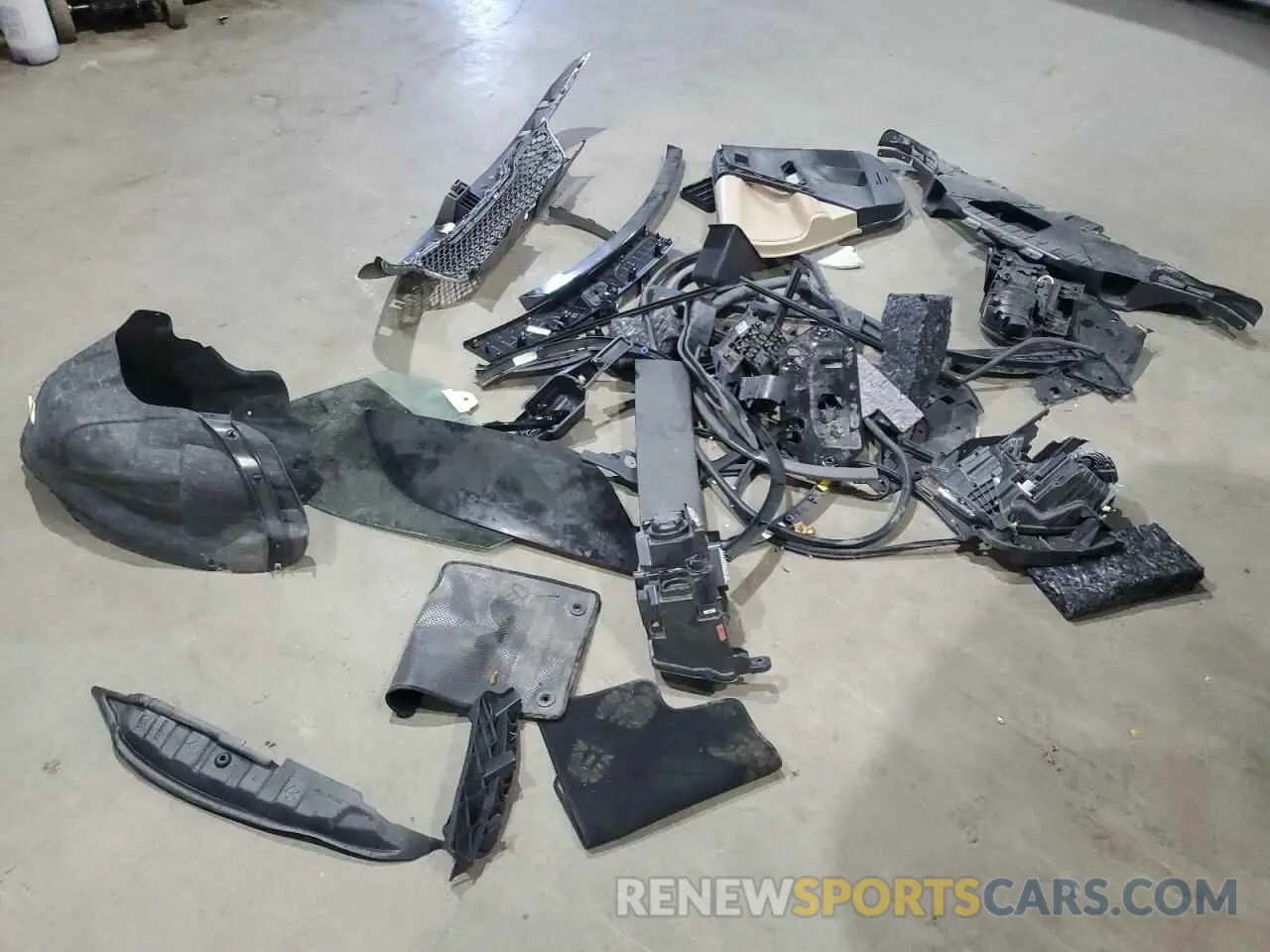 13 Photograph of a damaged car 1C4RDHAG3PC624759 DODGE DURANGO 2023