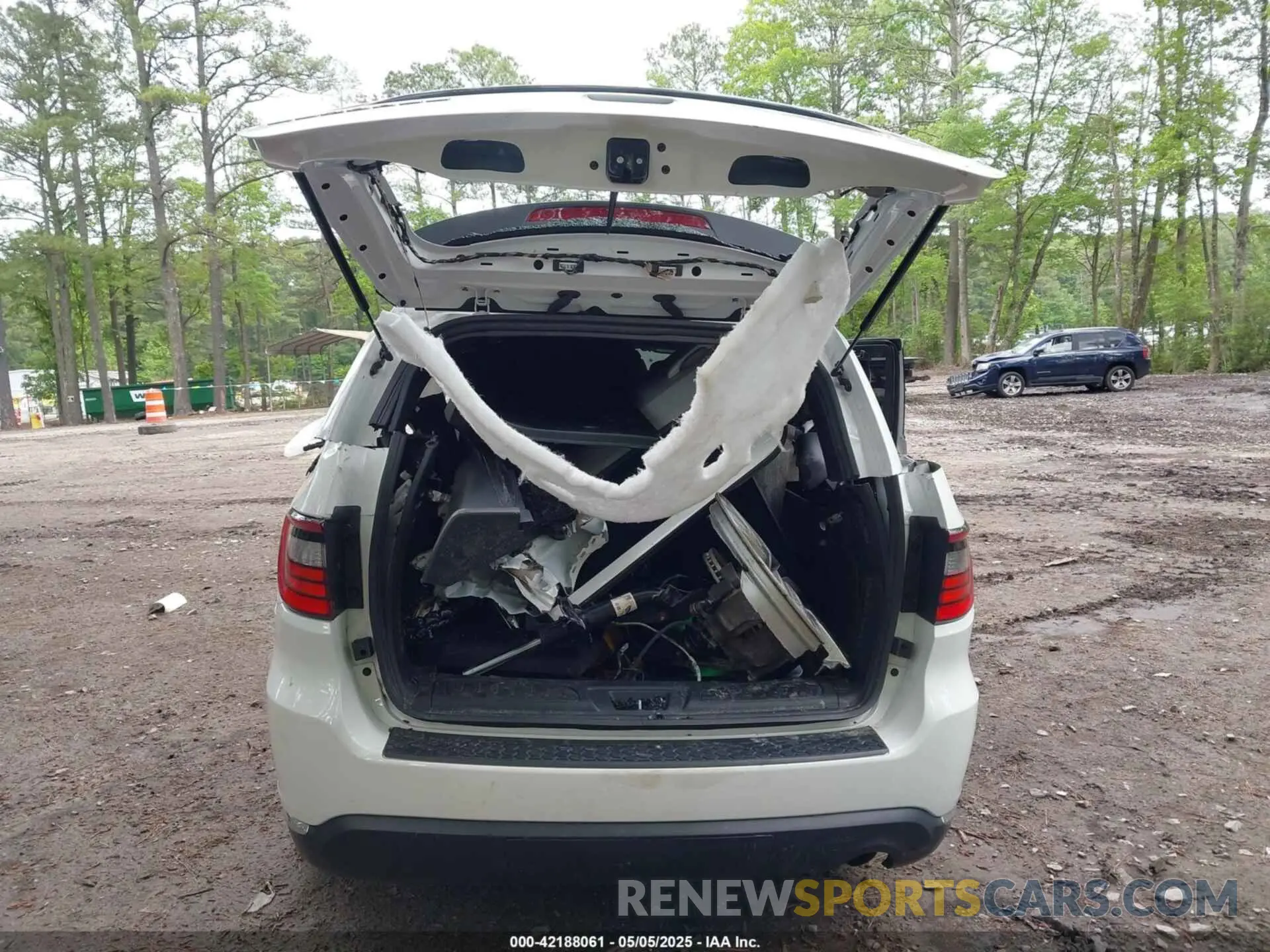 16 Photograph of a damaged car 1C4RDHAG4PC624673 DODGE DURANGO 2023